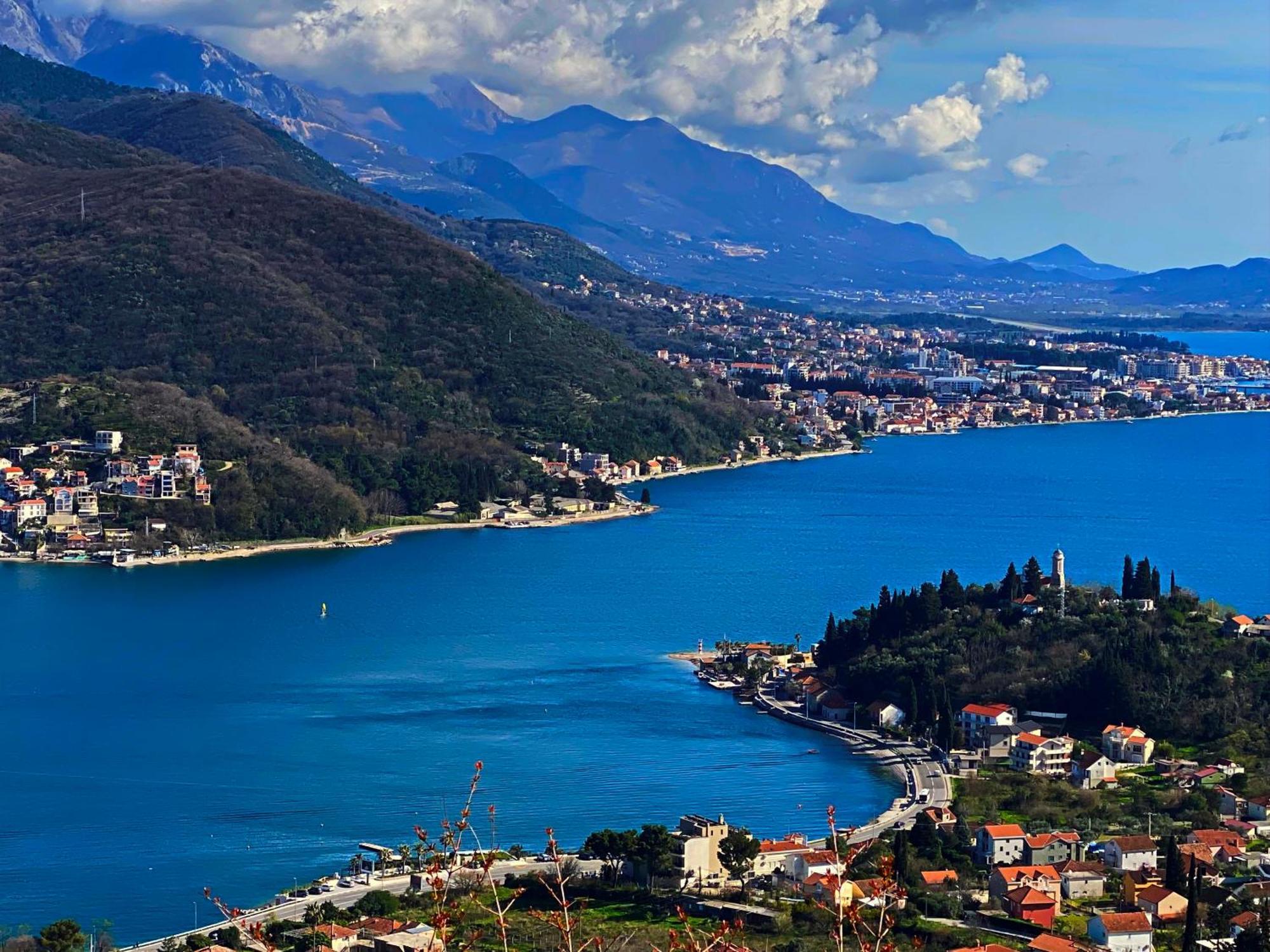 Apartment Sova Tivat Buitenkant foto