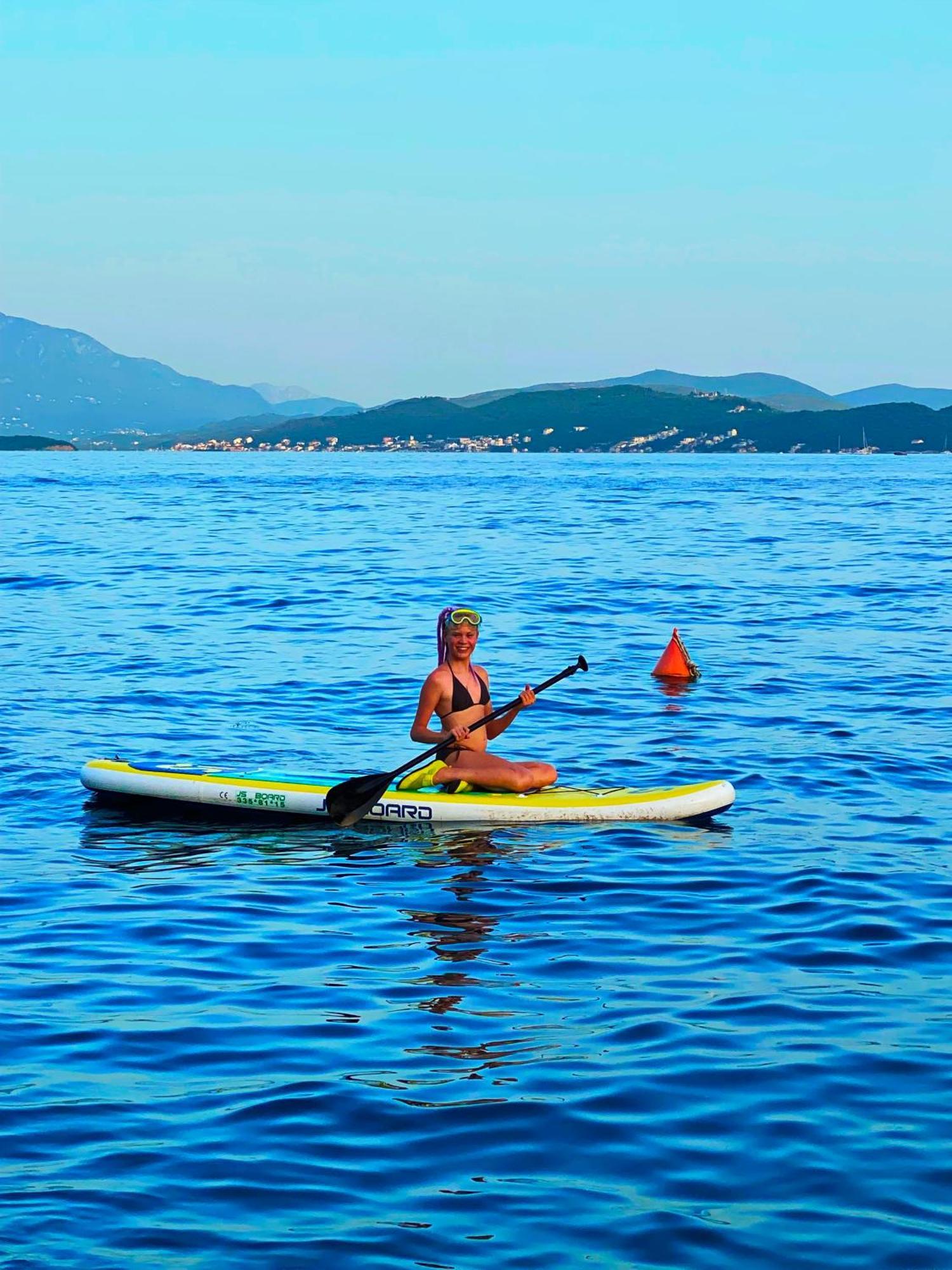 Apartment Sova Tivat Buitenkant foto