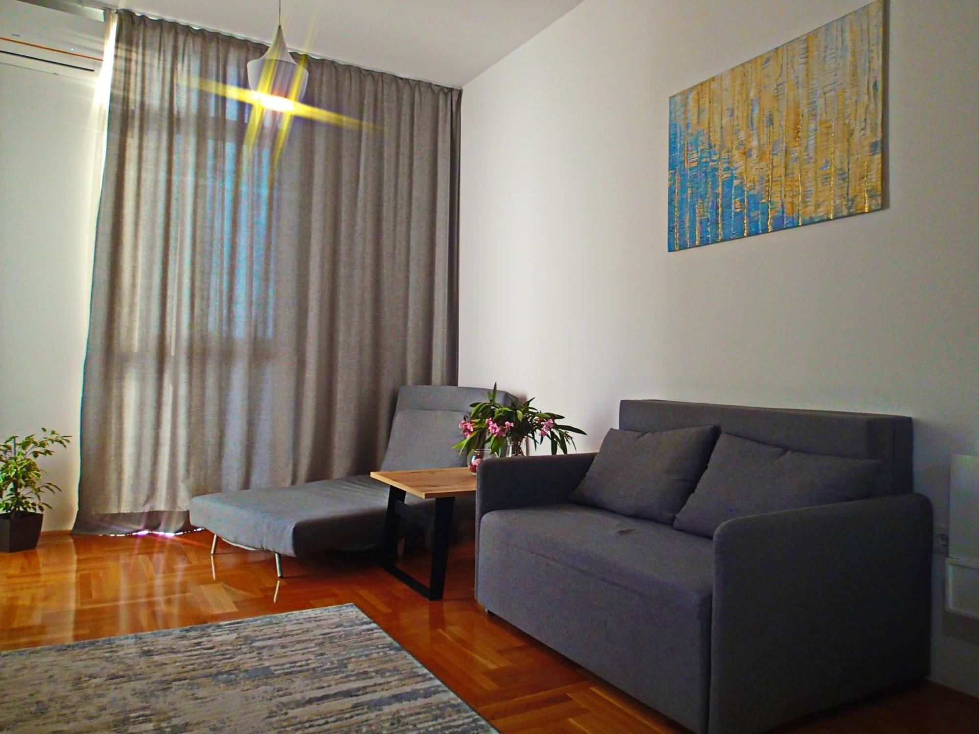 Apartment Sova Tivat Buitenkant foto